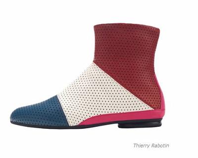 Boots mit Lochungen Thierry Rabotin